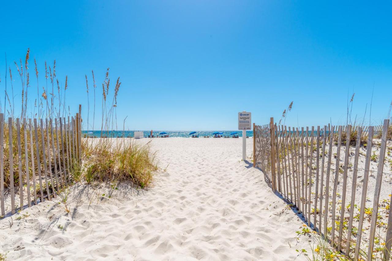 Island Winds East 202 By Albvr - Beautifully Renovated Beachfront Condo & Steps Away From Hangout & More! 굴프 쇼어스 외부 사진